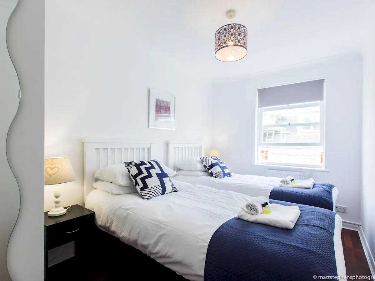 Pass The Keys - New Striking Seaside 2 Bed Flat Heart Of Brighton Apartment