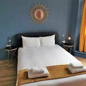 Apartment Rocks One Bed In Quiet Luxuy Development, Brighton